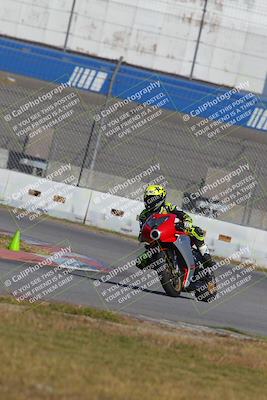 media/Nov-26-2022-Fastrack Riders (Sat) [[b001e85eef]]/Level 1/Session 3 Outside Turn 9/